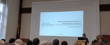 Seminaras apie pupinių augalų auginimą